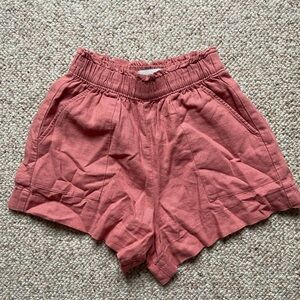 NWOT: Abercrombie high waisted linen short size XS